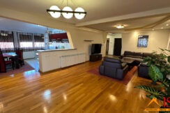 apartament 3 camere